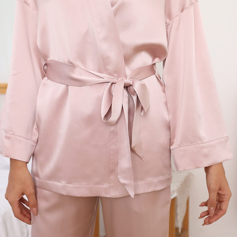 Women's Pure Silk Robe And Pajama Set With Pockets