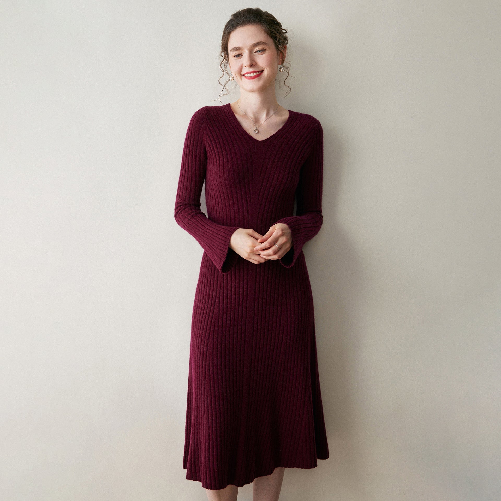 Womens Ribbed V-Neck Cashmere Midi Dress with Flared Sleeves Black XS