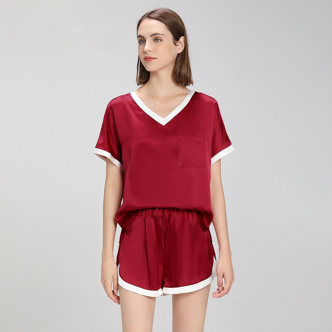 Contrast Color Short Sleeved Silk Pajama Set for Women Short Silk Sleepwear