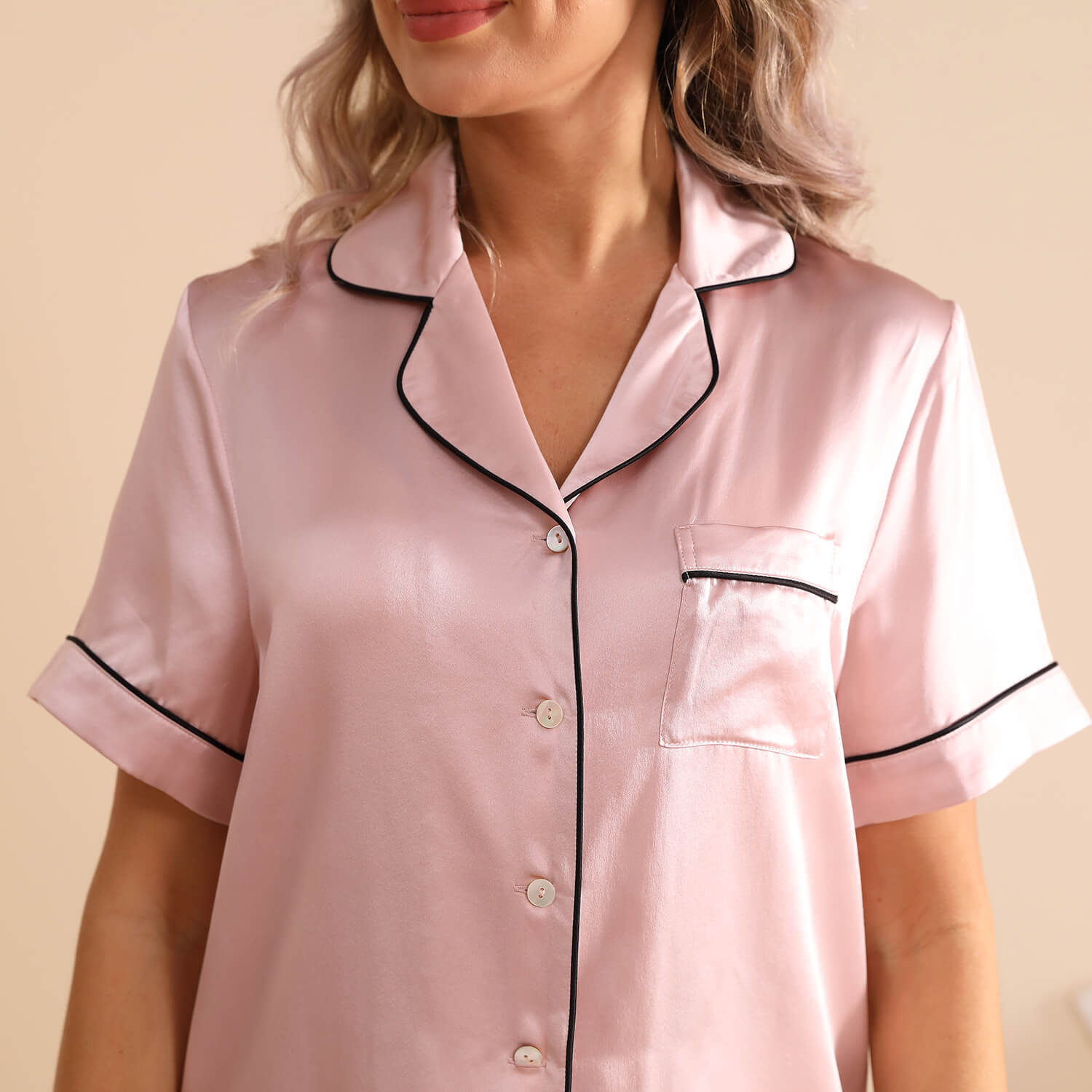 Pink silk short pyjamas sale