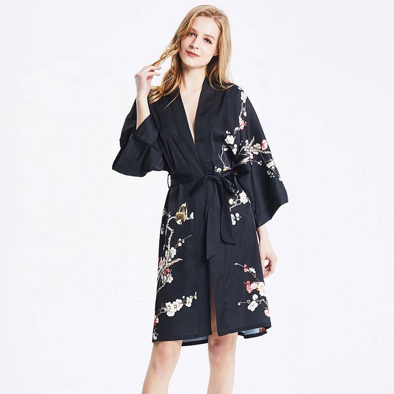 100% Short Silk Kimono Robe for Women's Cherry Blossom Pure Silk Robes - slipintosoft