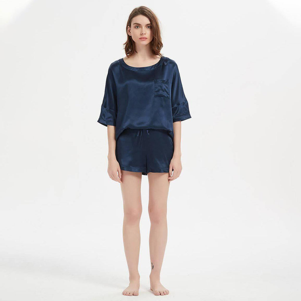 Classic Short Silk Pajamas Set with Drawstring Round Necked Half Sleeves Shorts Set - slipintosoft