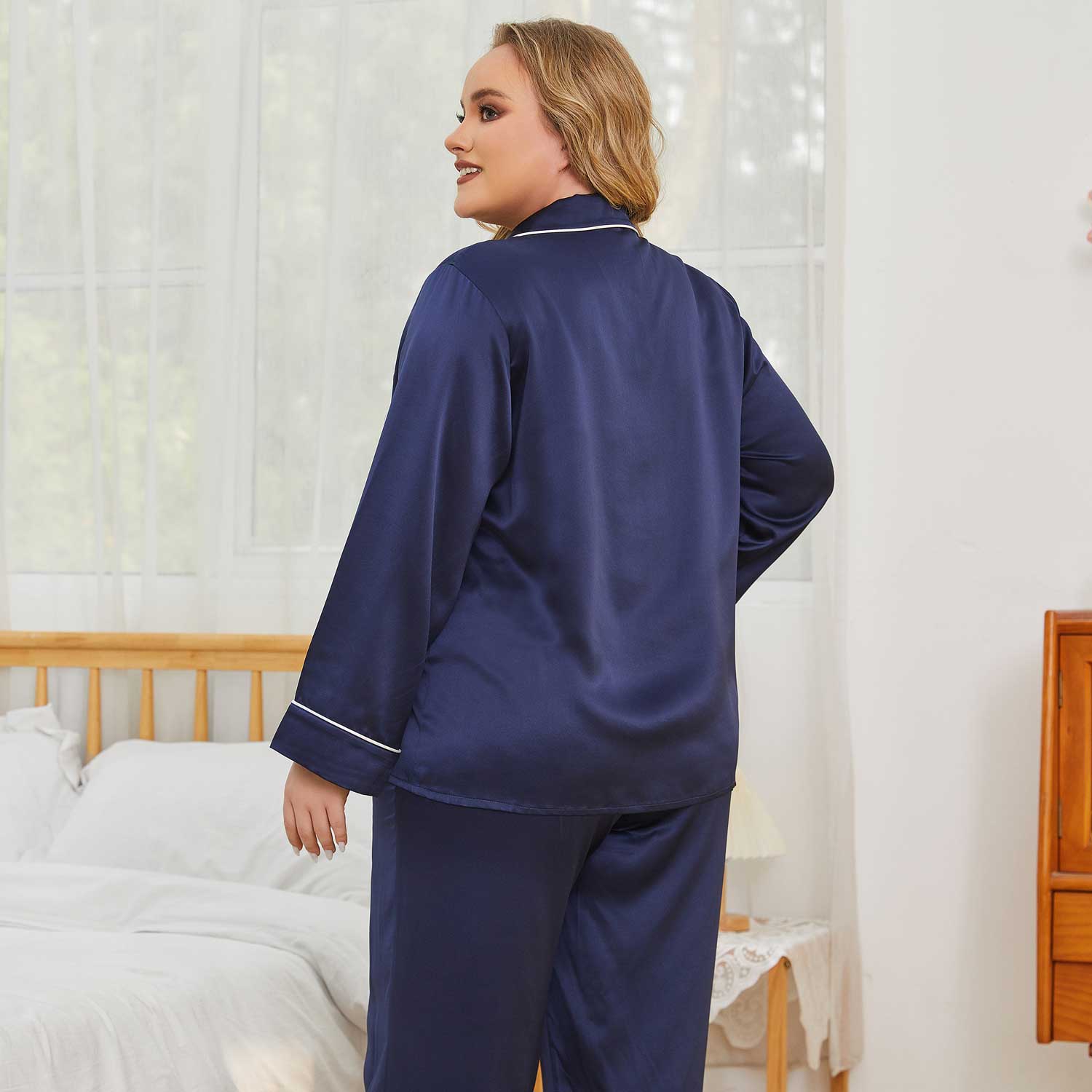 Plus Size Silk Pajamas for Women Long Plus Silk PJS Top Pajamas Set - slipintosoft
