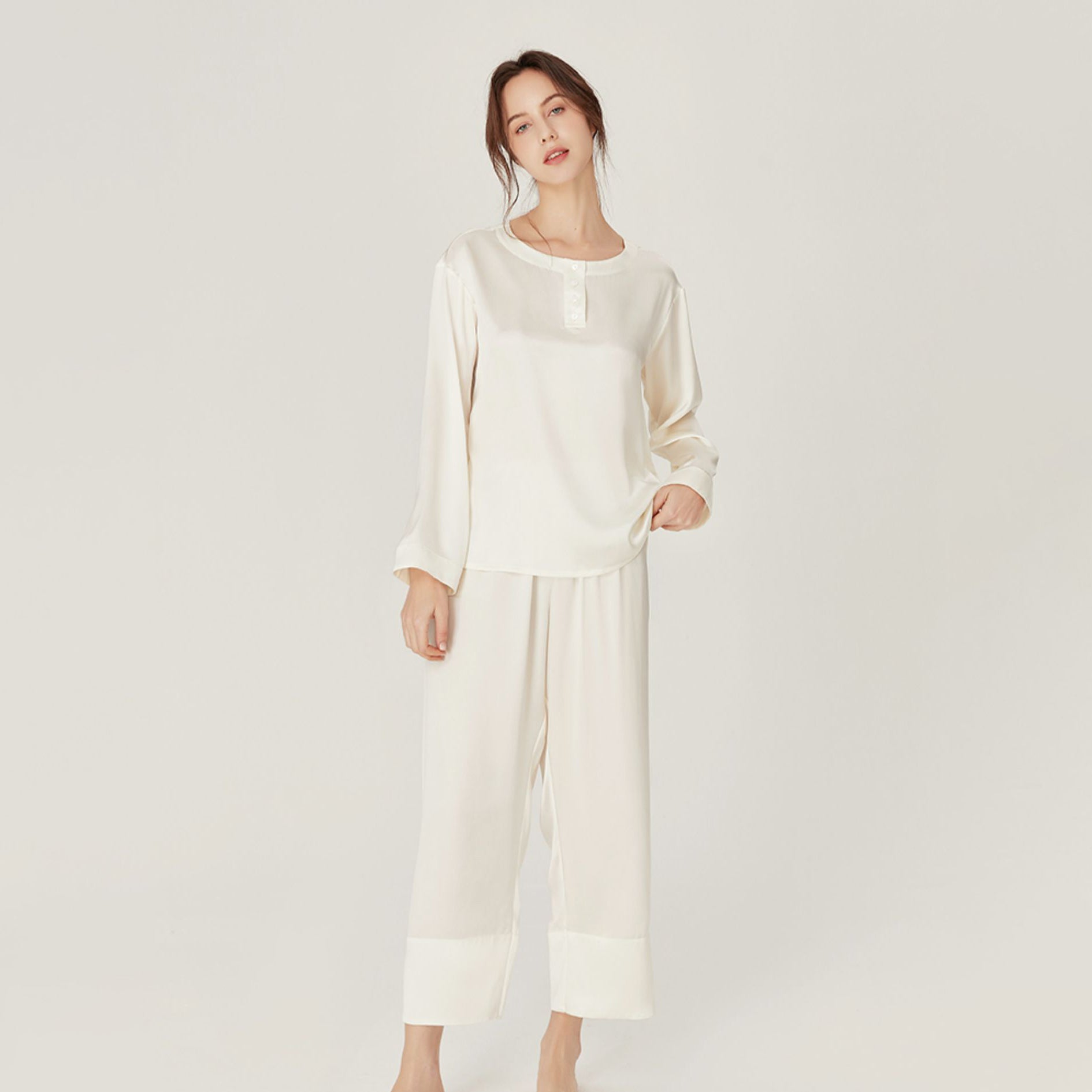 Womens Classic Silk Pajamas Set Round Neck Long Silk Sleepwear - slipintosoft